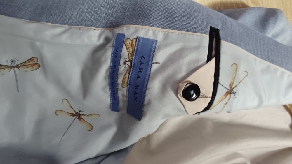 Мъжко сако Zara.