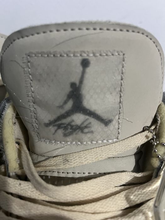 Air Jordan 4 Off-White