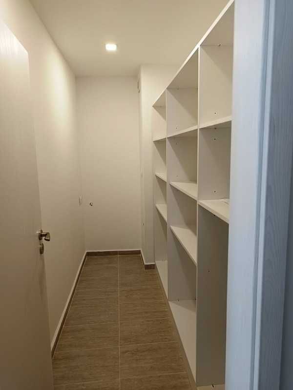 Продава се Тристаен апартамент в София, Зона Б-18 - 99 кв.м за 1798 €/кв.м - Снимка #9