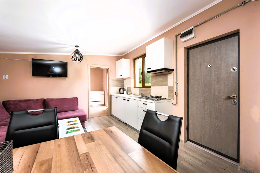 cazare zona bran in bungalow-uri individuale complet utilate