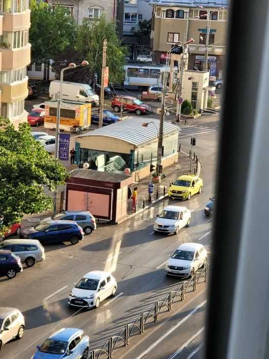 Apartament Stefan cel Mare, la gura de metrou