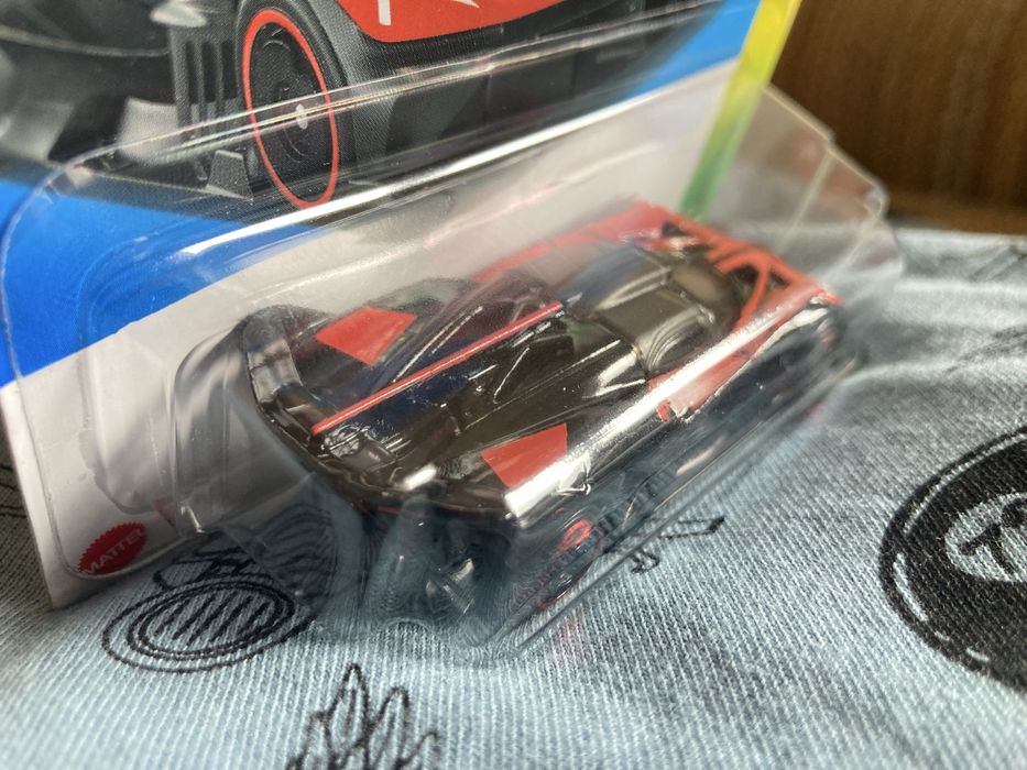 Bugatti Bolide Hot Wheels HW EXOTICS | Бугати Булид Хотуилс