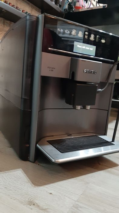 Кафе машина Siemens EQ.6 Plus100
