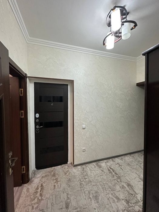 Продам хорошую квартиру на Дружбе народов