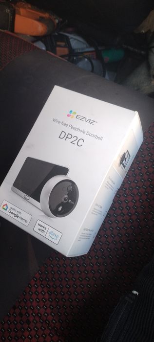 Ezviz dp2c glazok