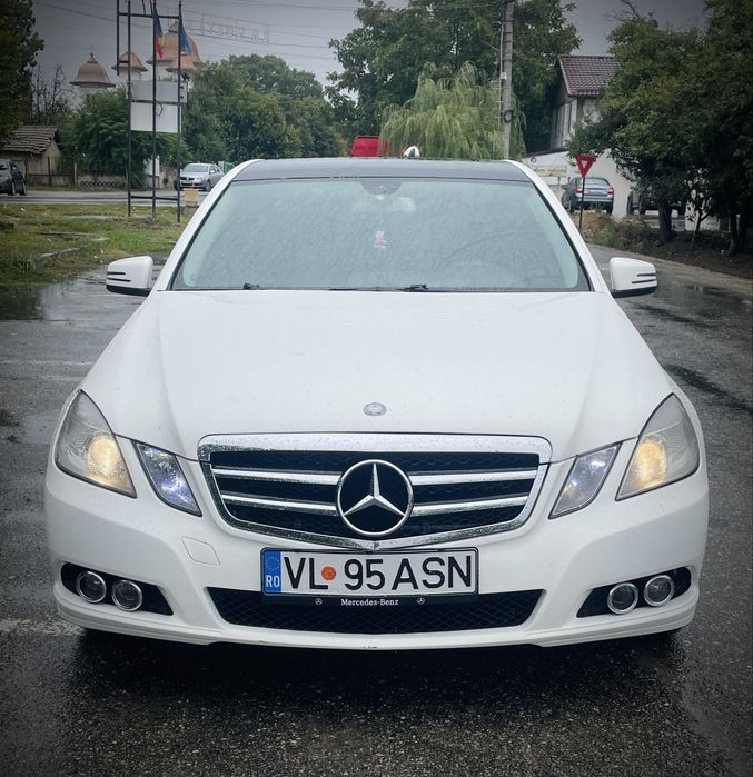 Mercedes-Benz E-Class (W212)