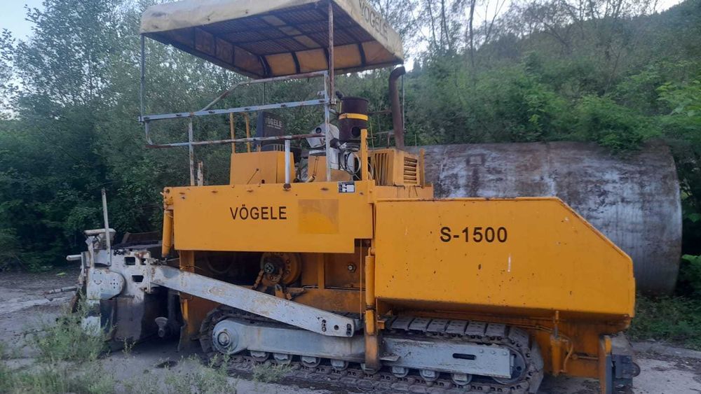 Vind finisor de asfalt