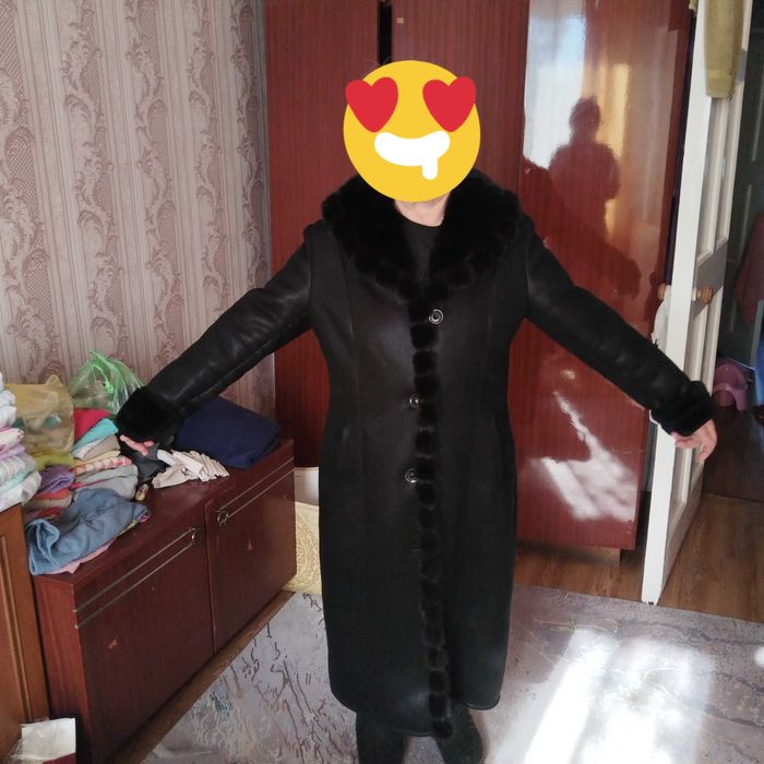 Продам женскую дубленку