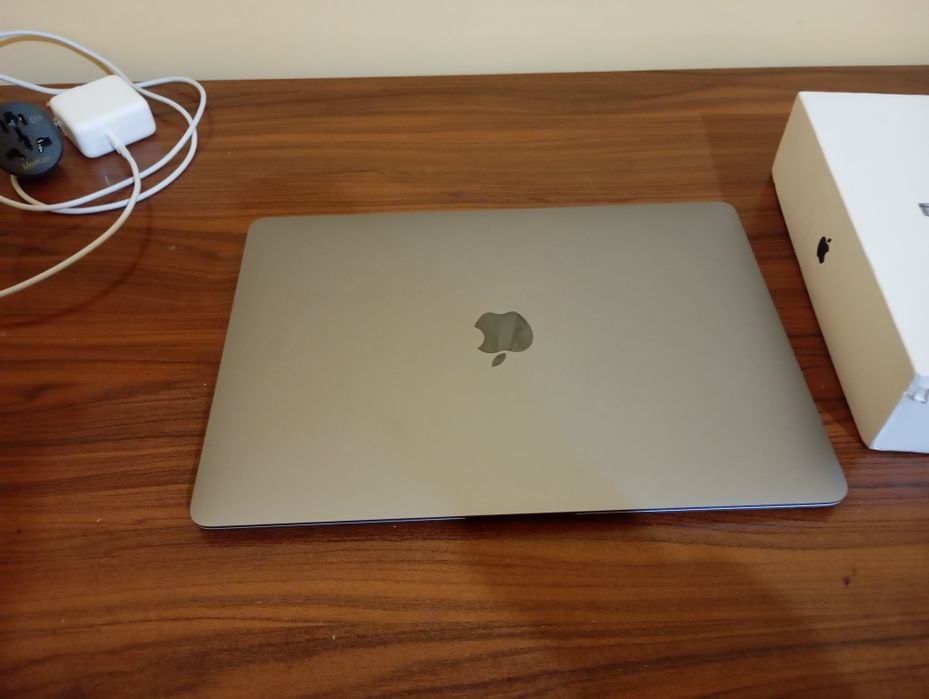 Macbook Air m1 2020