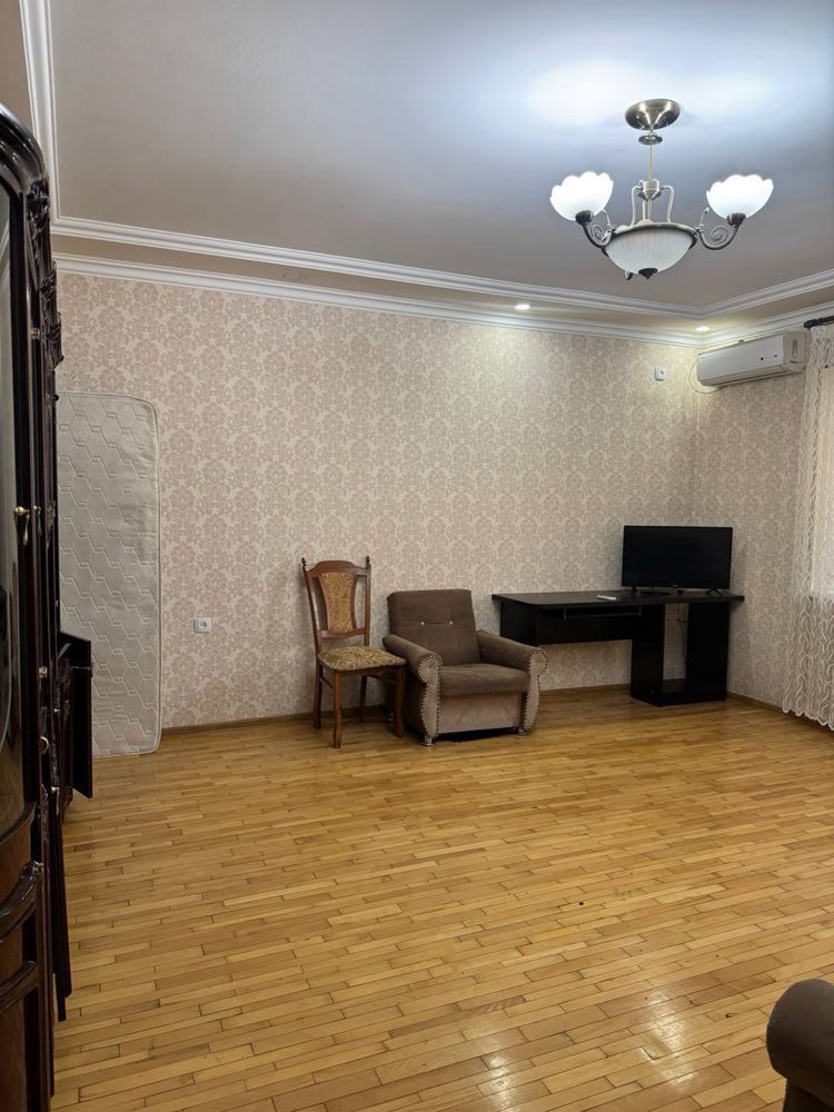 Срочная продажа 2+2 на одном этажа‼️Паркентский Риёзий 2/1/9‼️выгодно