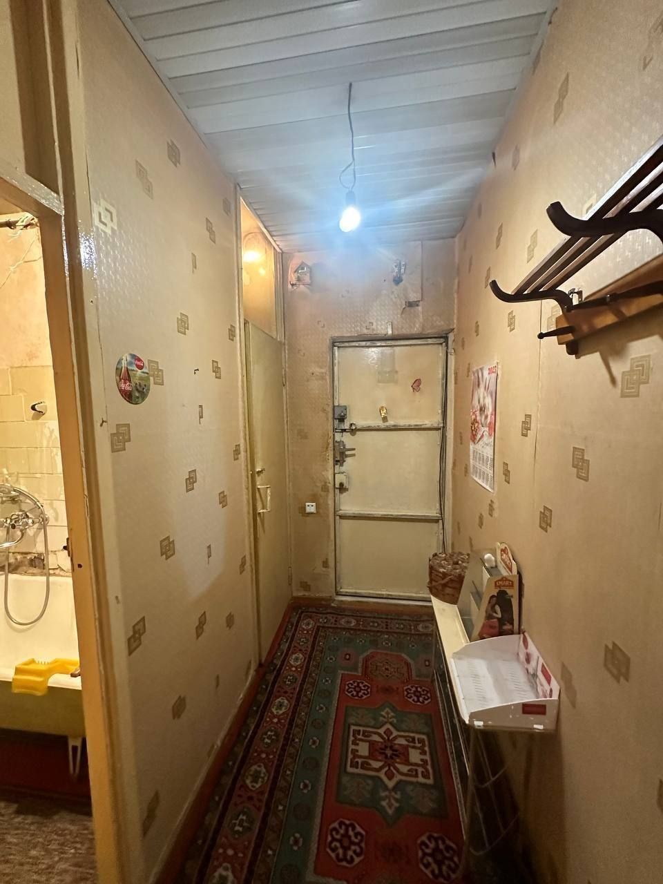 Срочно продаётся 2/4/4 квартира ТТЗ-1 деадора мебель и техники 48500
