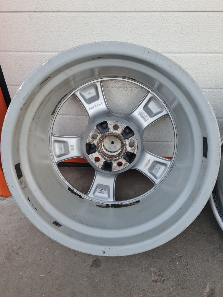 Джанти OZ Racing за VW AUDI SEAT SKODA R17 5x112 ET35 8J
