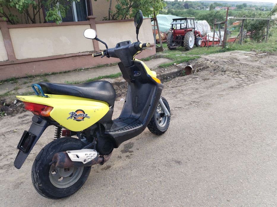 Vând scuter Yamaha mbk