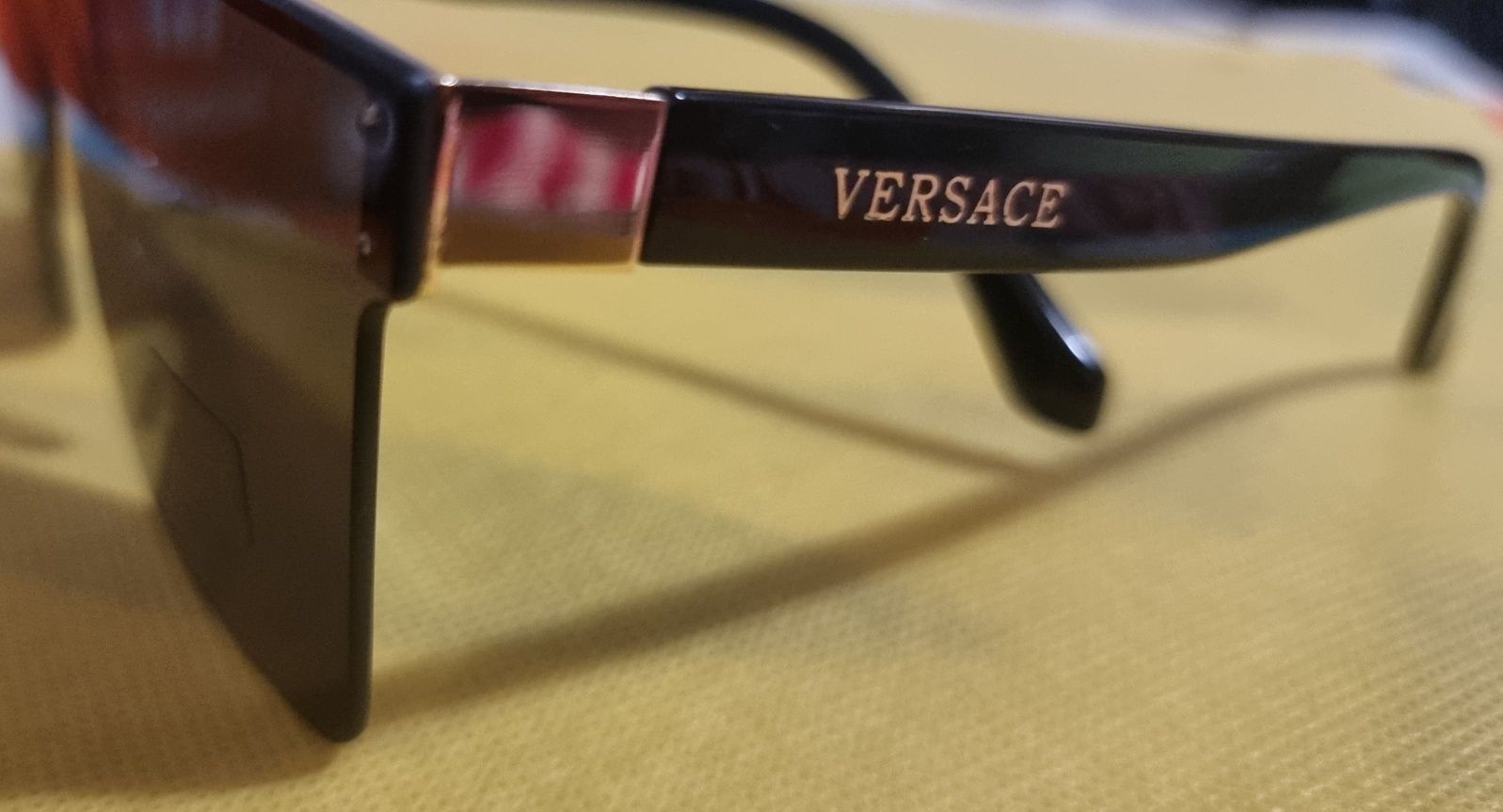 Ochelari de soare Versace