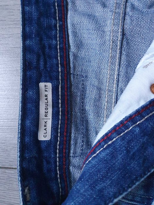 Blugi JACK & JONES "Clark Regular Fit" - Marime W32 L32 (Talie 84 cm)