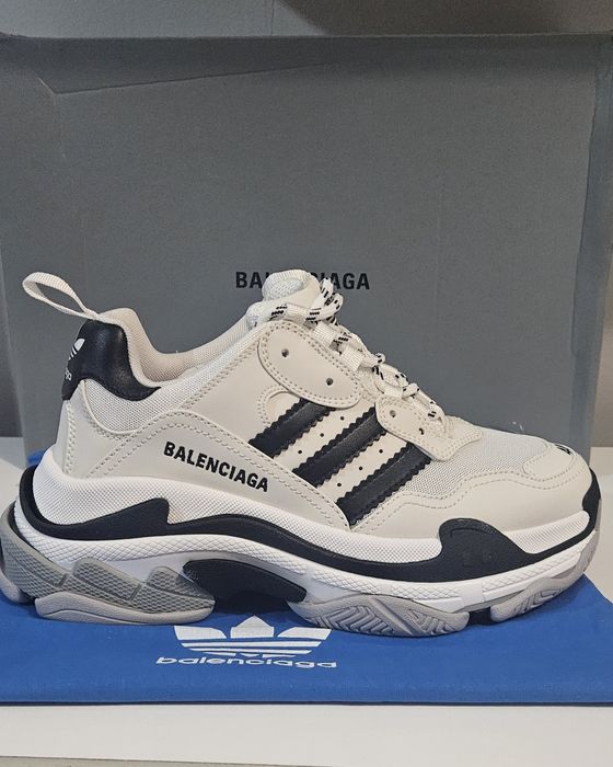 Balenciaga triple S adidas