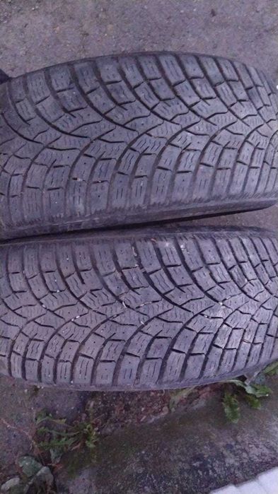 Продам резину . протектор жирный.