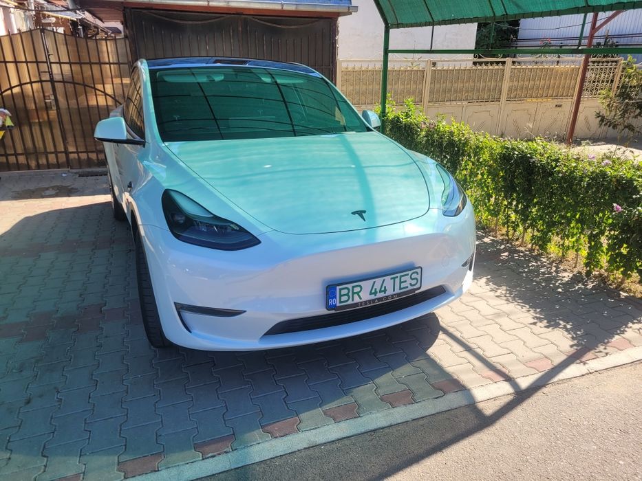Tesla Y Long range 2023