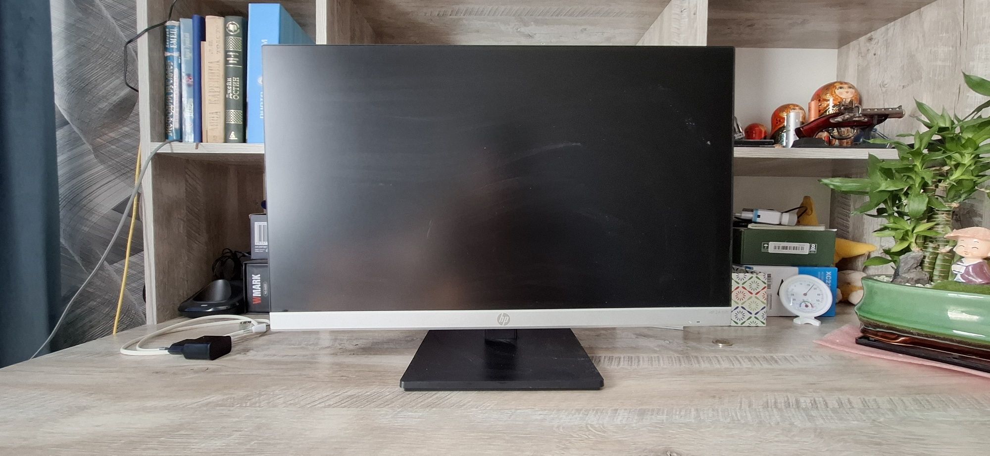 Монитор HP 24" встроенные динамики