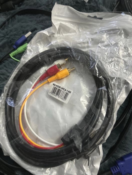 Mix de cabluri electronice