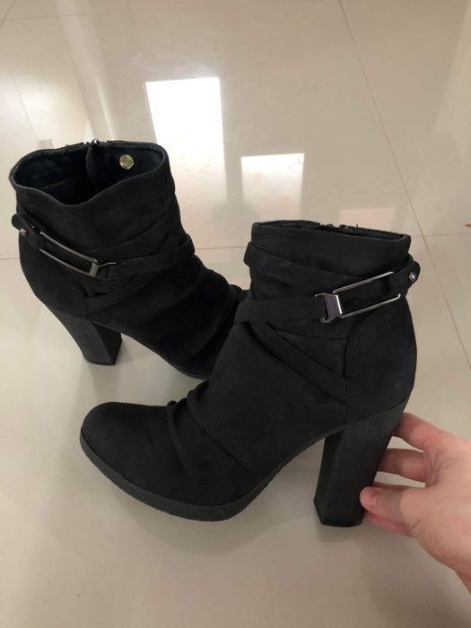 Încălțăminte nr 38