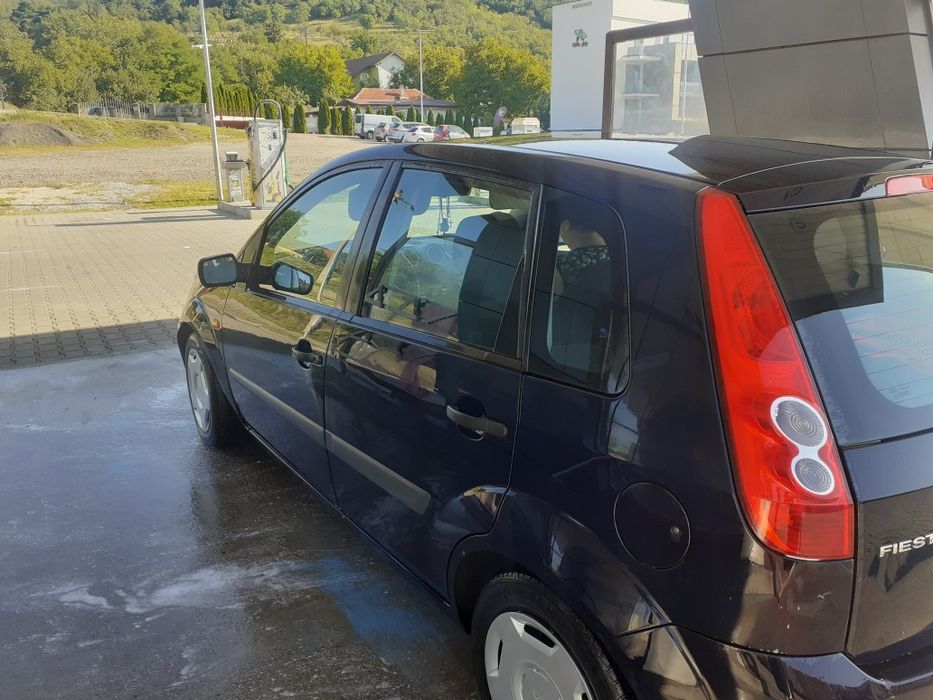 Vind ford fiesta