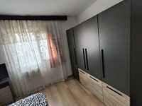 Inchiriez apartament