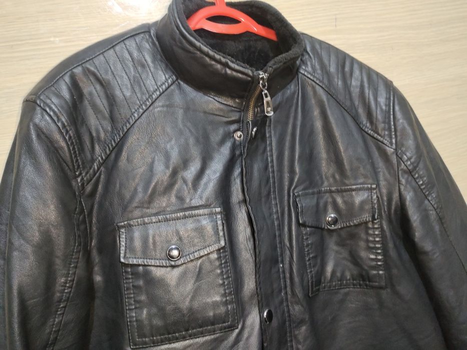 Куртка натуральный кожаная с мехом отличный состояние качество супер