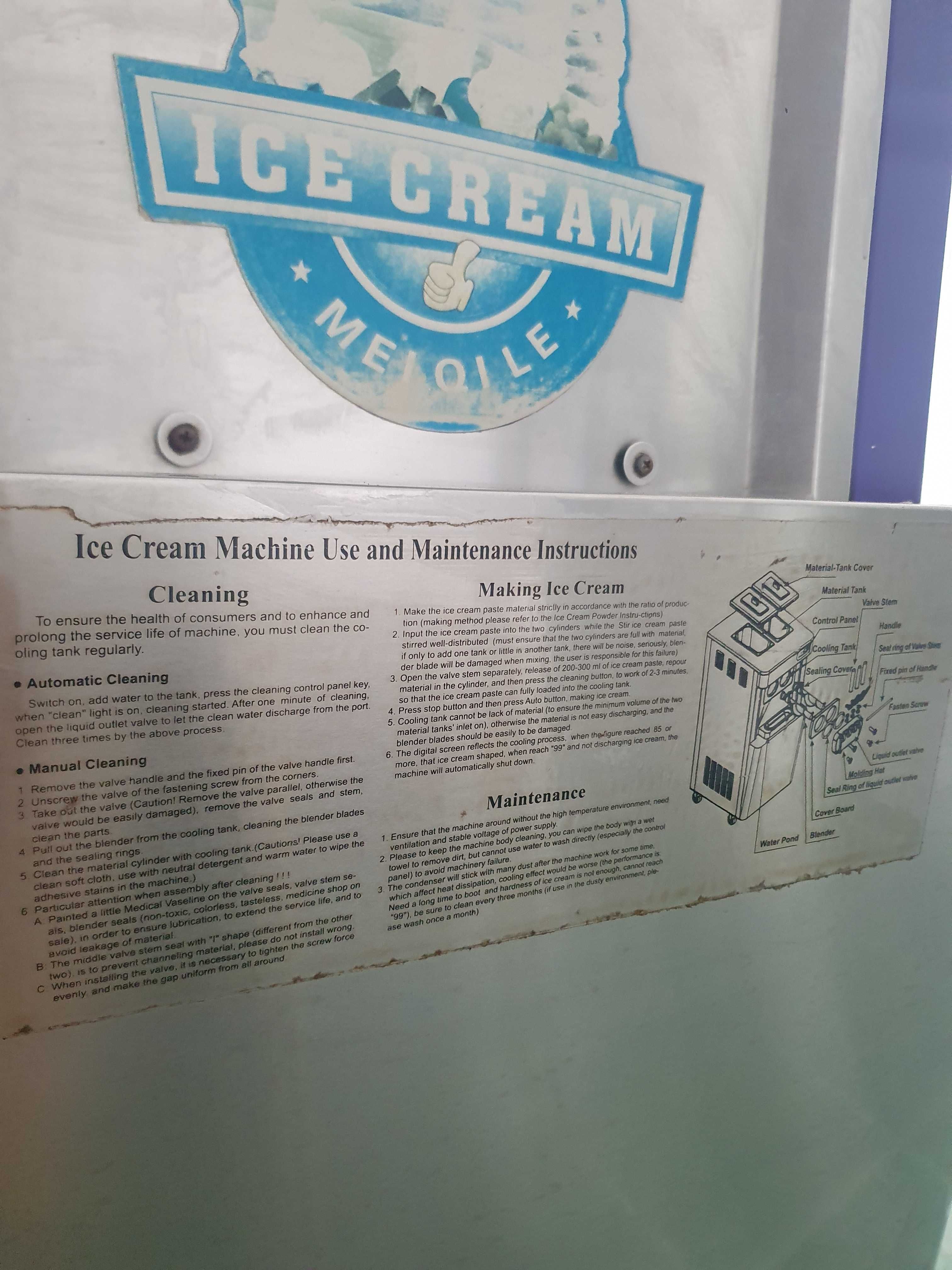 Mașină de înghețată industriala in stare perfecta de funcționare