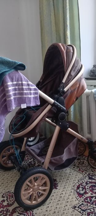 Продам срочно Коляску