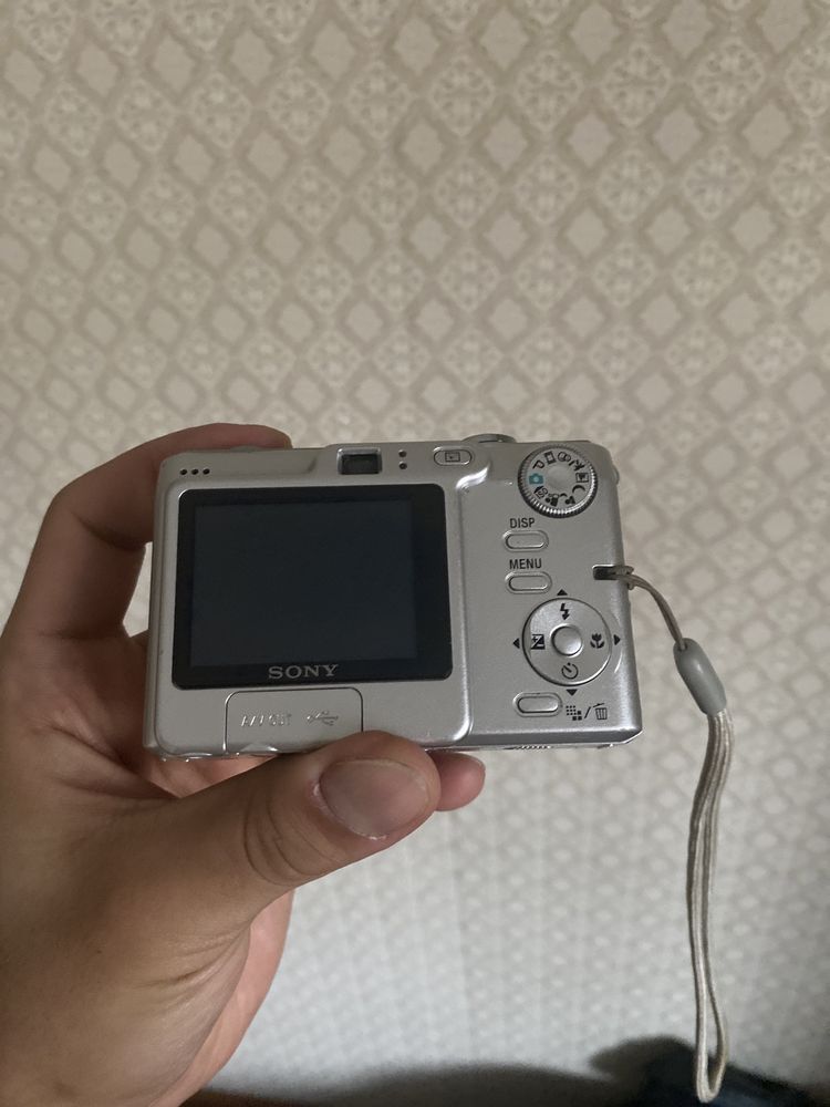 Пленочный фотоаппарат Sony