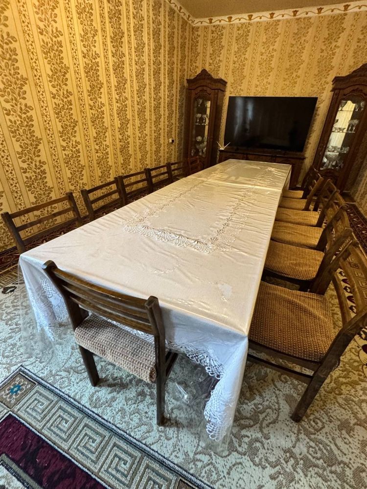 продаю столы стулья состояние хорошое