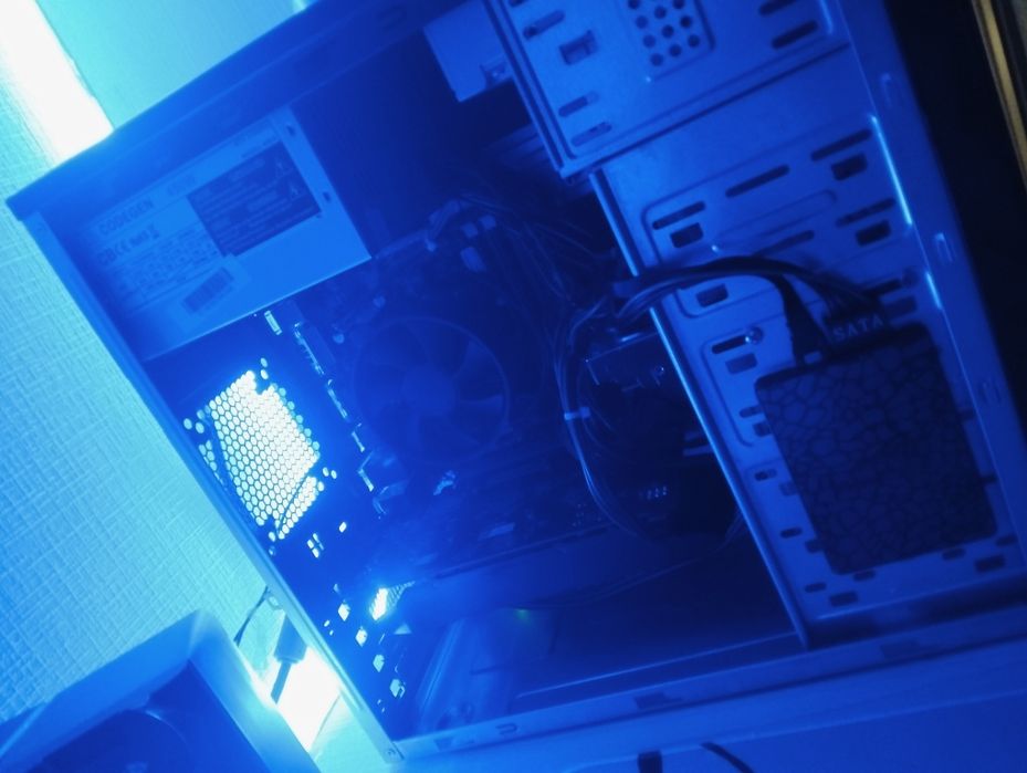 Компьютер станцеонарный