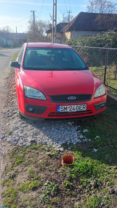 De vânzare Ford focus 1,6 benzină an 2006 acte regulă se oferă fiscal