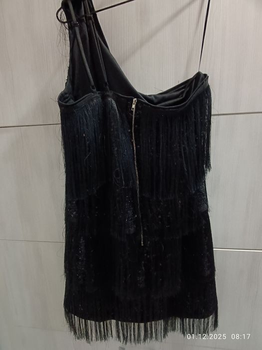 Дамска официална рокля с ресни