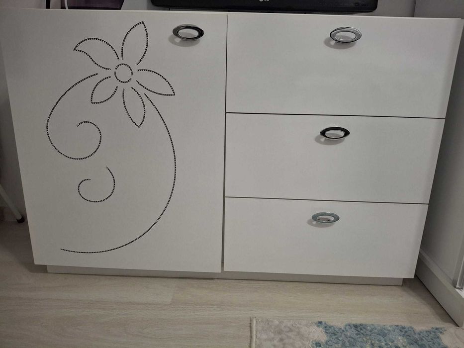 Гардероб и скрин