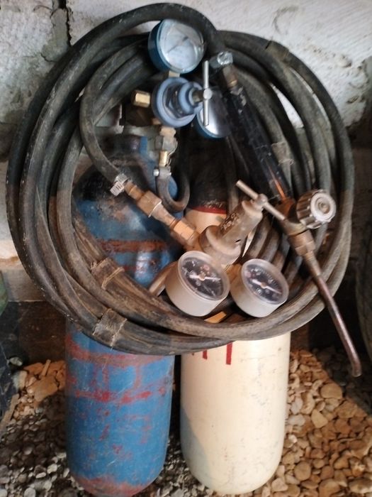 Продам газо сварка