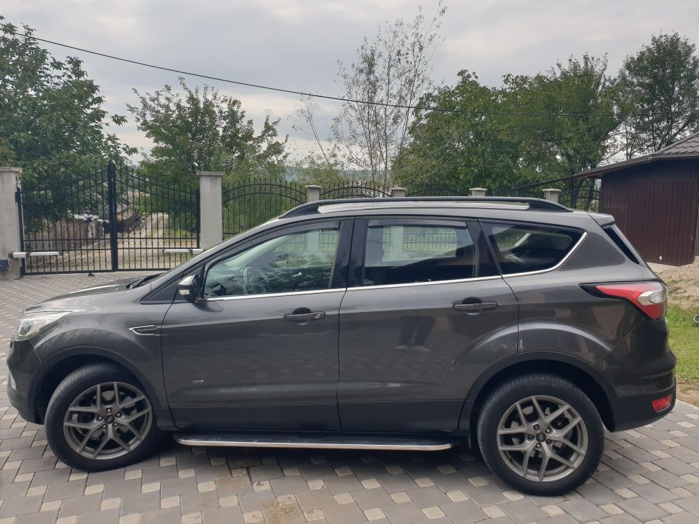 Ford Kuga 4x4 automat euro 6