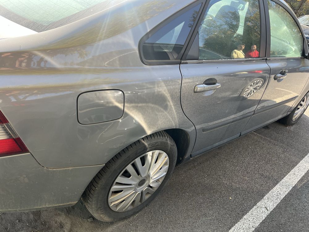 Volvo S40 2.0HDI на части