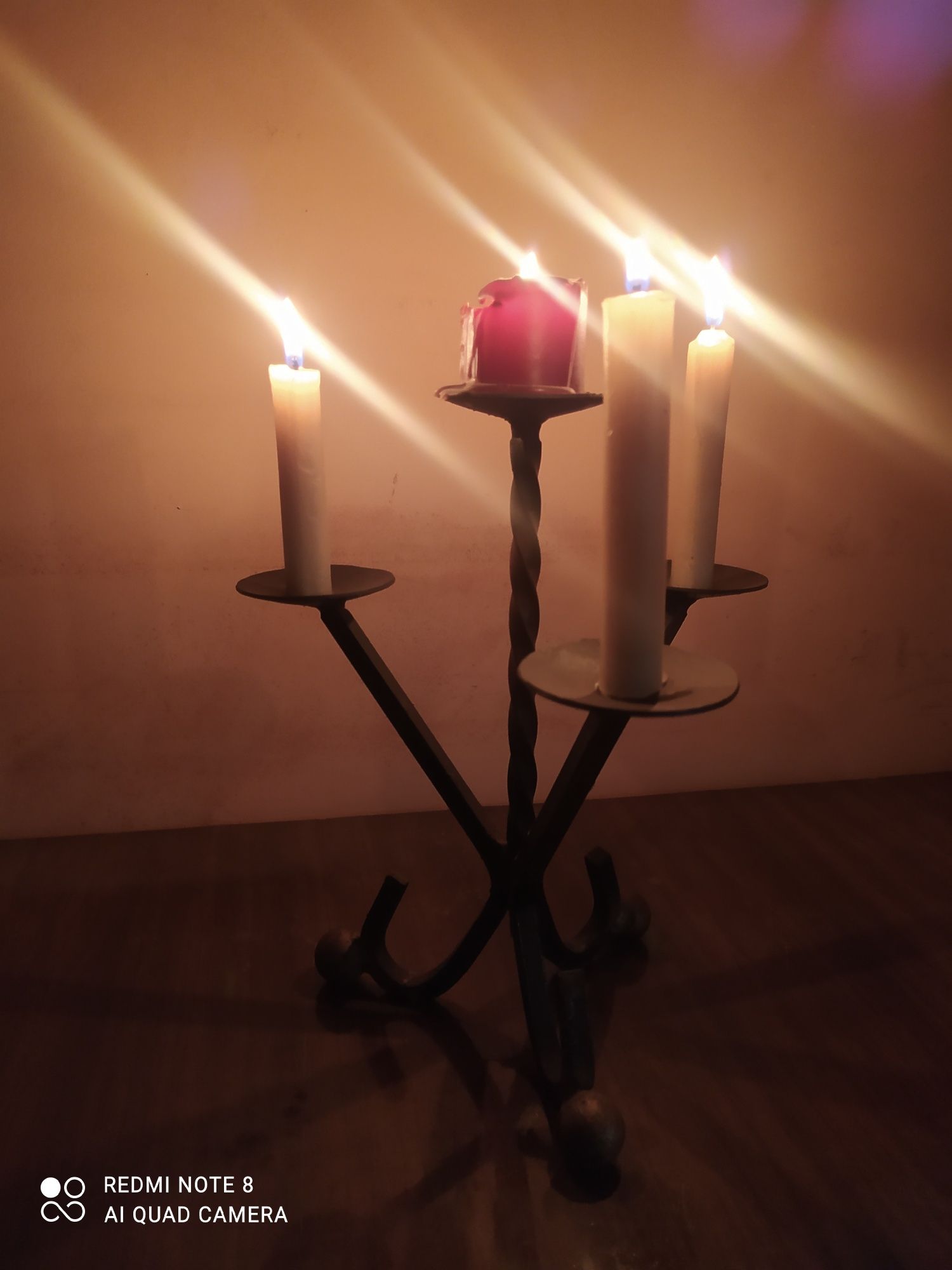 Подсвечник на четыре свечи