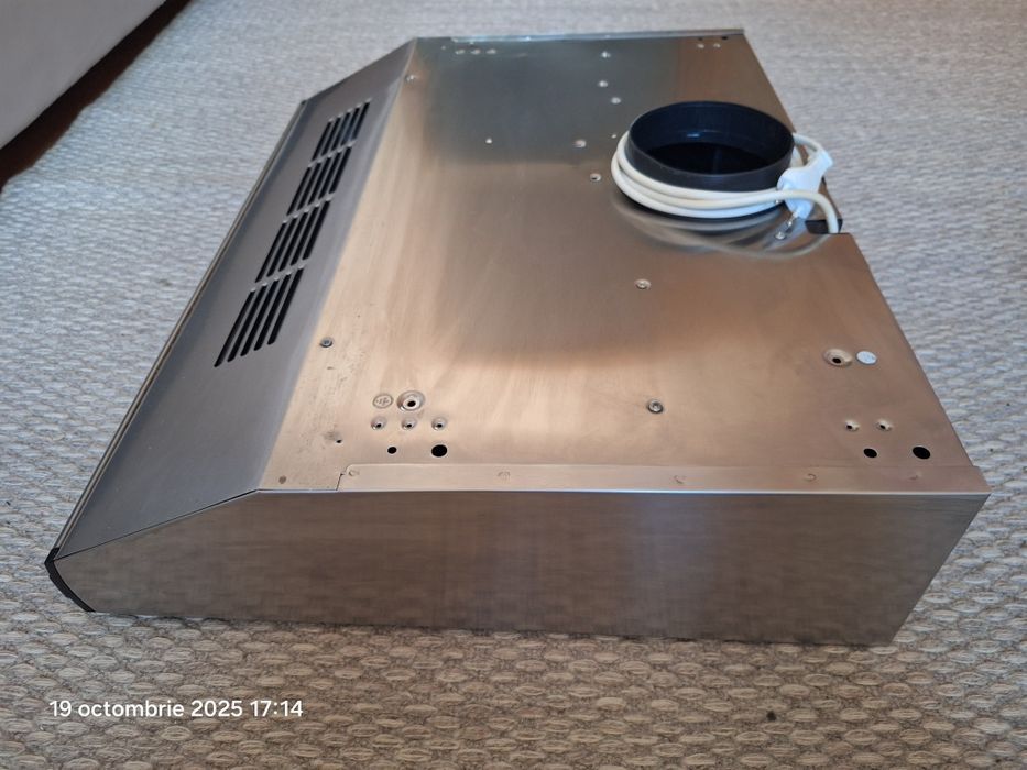 Vand hota Dominox 2 motoare