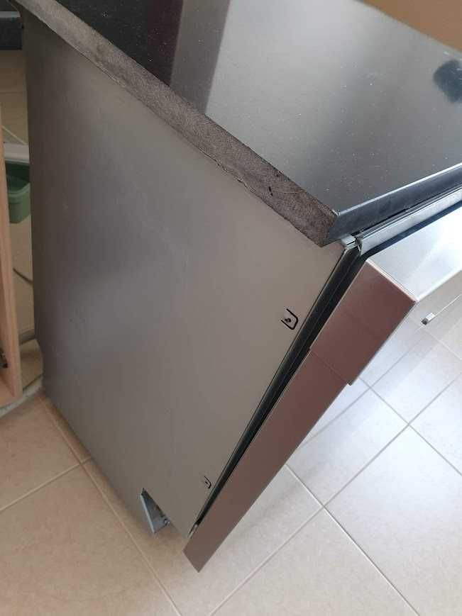 Инокс - Miele Съдомиялна - 14 Комплекта - Частично Вграждане - 60см