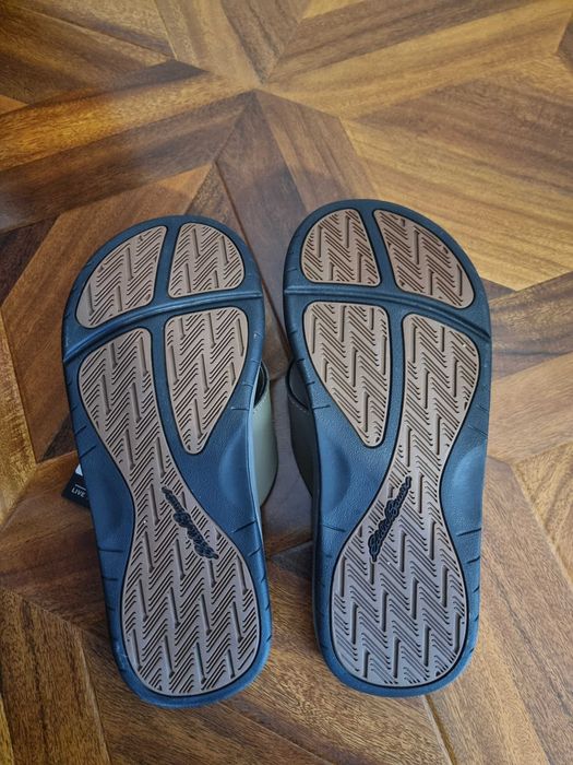 Șlapi Eddie Bauer 43