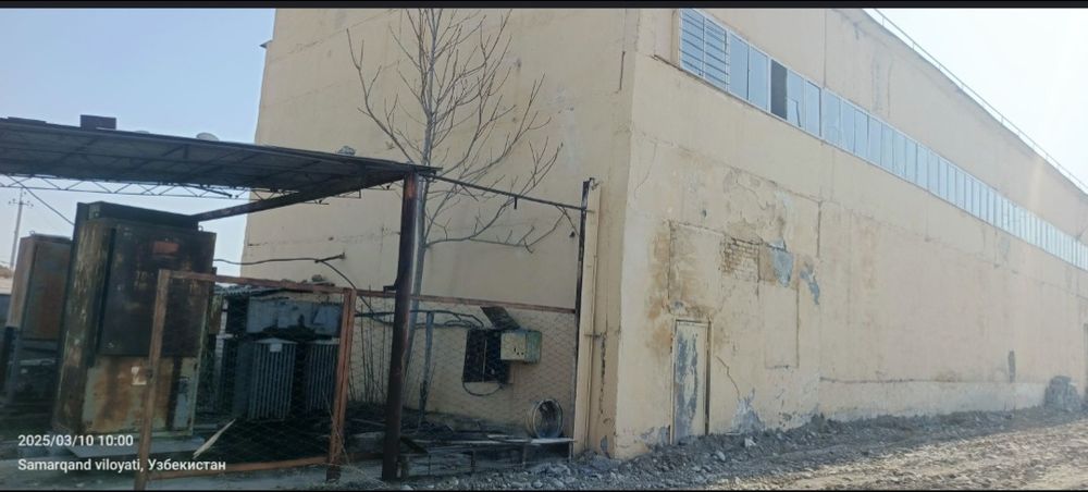 SROCHNA Sex sotiladi, sex tayyor ichida 5 tonn kranlar ishlab turibdi.