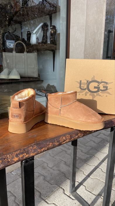 UGG дамски боти