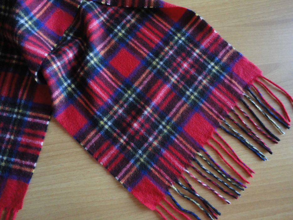 Шотландски/100% кашмир/нов шал