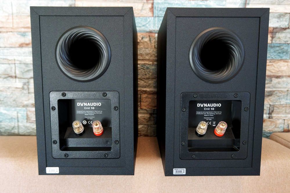 Boxe Dynaudio Emit 10