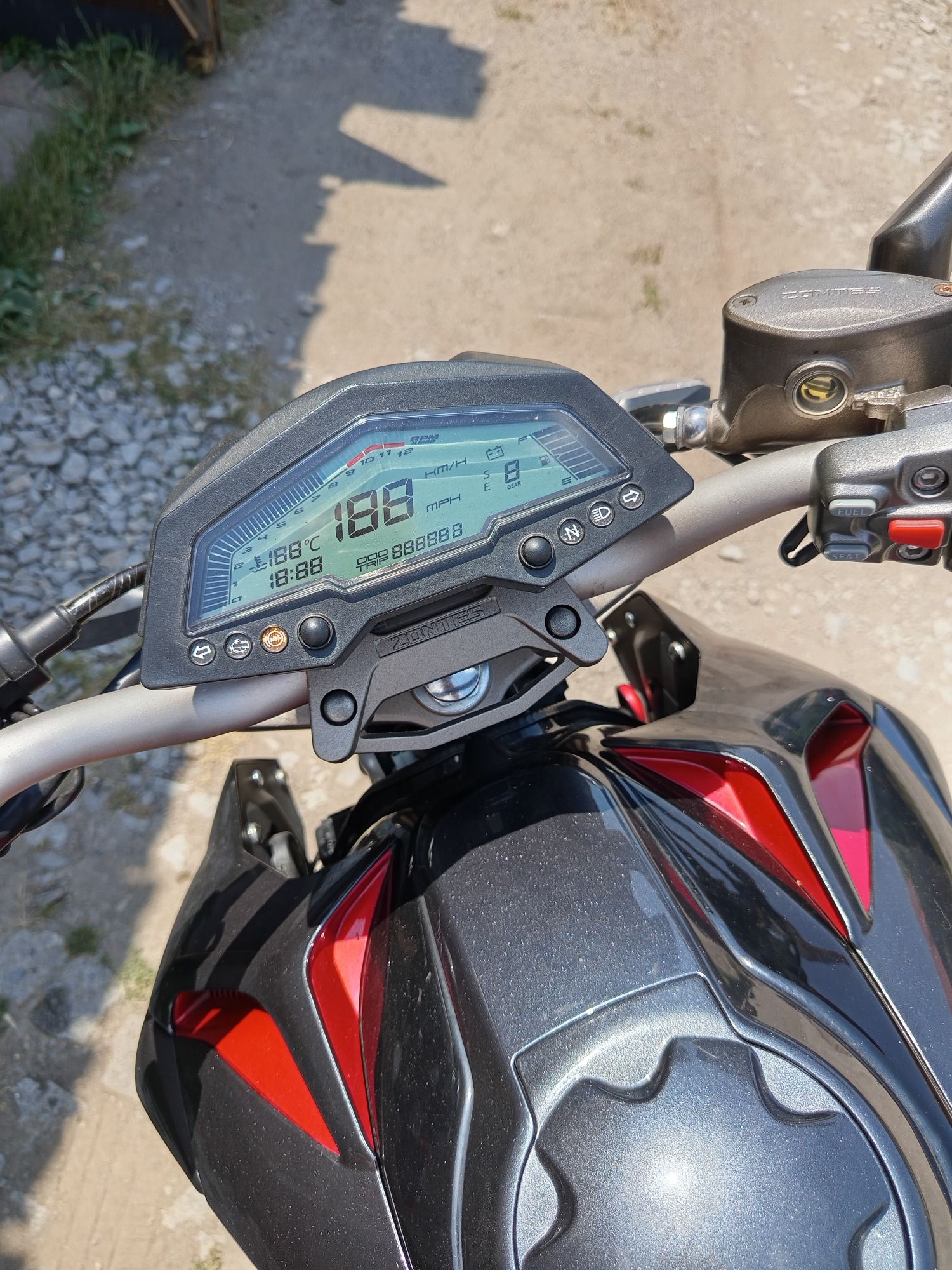 Zontes Beneli 125