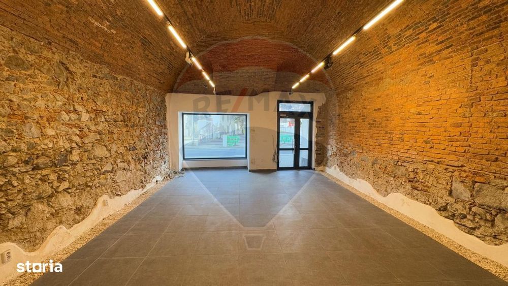 De închiriat Spațiu Comercial în Baia Sprie