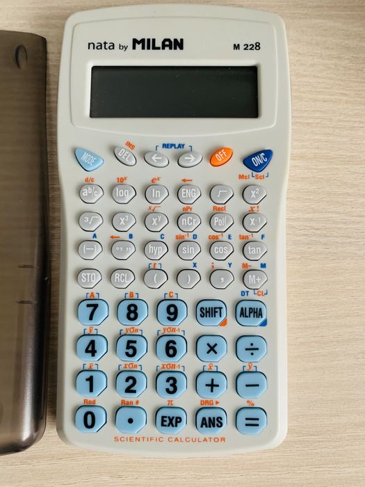Calculator stiintific MILAN M228